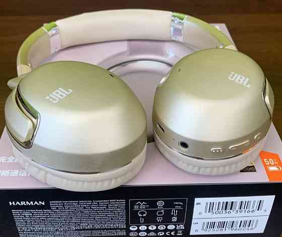 Беспроводные наушники JBL Tour One M2 в черном и золотистом роноре. Харьков