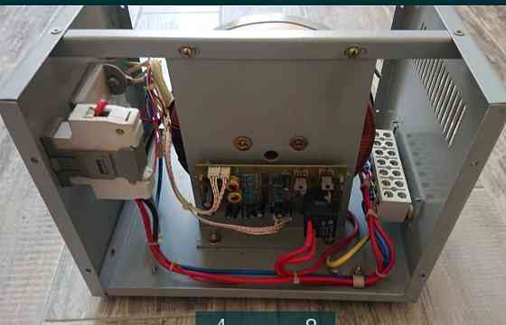 Стабилизатор напряжения сервомоторный: (транс- не реле) TND 3000VA DELIXI. Киев