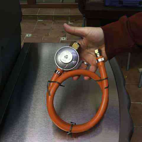 Редуктор зі шлангом для газових грилів Weber / Napoleon 40318402 Код: 003555 Рівне