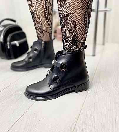 Mioli Жіночі черевики MIOLI чорні натуральна шкіра висота 12см розмір 38 (3149) Коломия