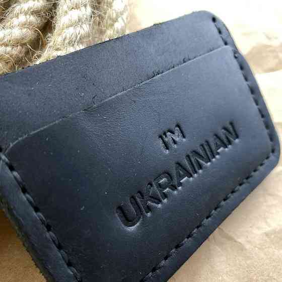 Картхолдер кожаный Черный с тиснением UA, стильный органайзер чехол из кожи для 4 банковских картMasterSem Киев