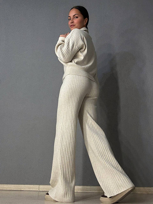 Костюм жіночий Joy One 376 вʼязаний в рубчик з кофтою на блискавці та брюками палаццо, бежевий, one size Київ - фото 17