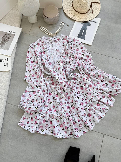 Женское романтичное мини платье в цветочный принт с кружевом софт / штапель 44/46, Розовый Одесса - изображение 8