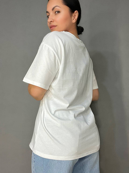 Футболка жіноча Anni 046 оверсайз базова однотонна з вишивкою серце в камінцях one size, білий, one size Київ - фото 5