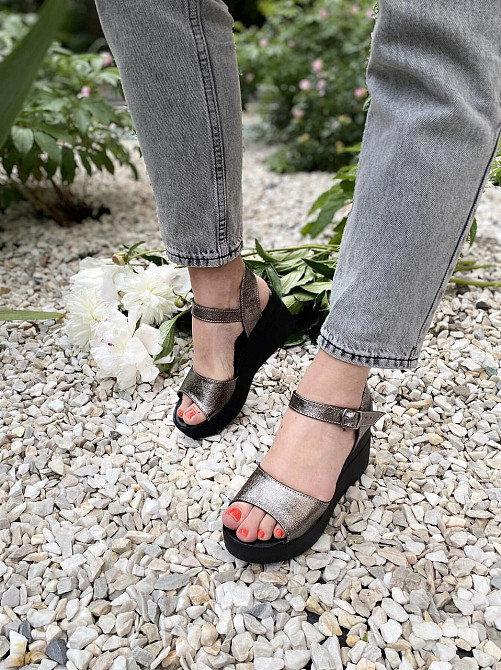 Mermaid Босоніжки жіночі нікель 85-7 літні, шкіра сатин / Модні босоніжки на танкетці 37р. 39р. Коломыя - изображение 8