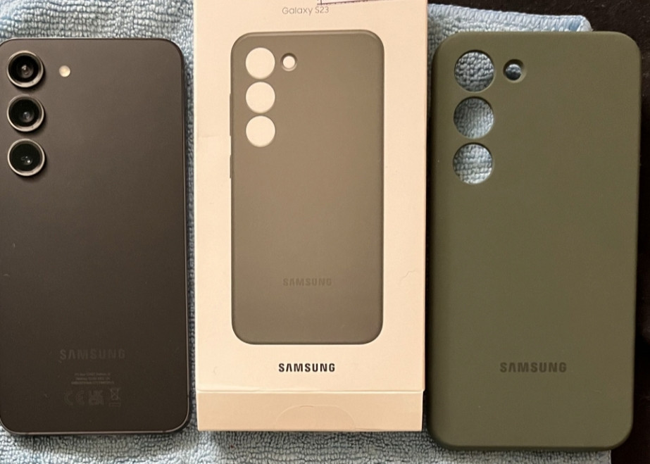 Смартфон: Samsung S23 8/128Gb. Весь комплект, Новый! Киев - изображение 1