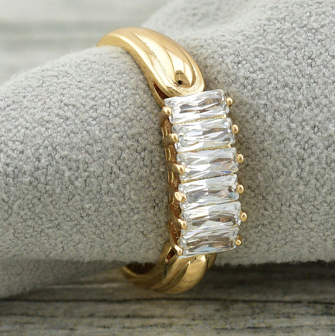 Кольцо 19 размер позолота 18К Киев - изображение 1