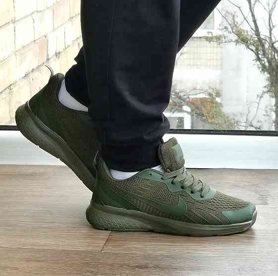 Кроссовки Nike Зелёные Найки BOOST Цвет Хаки Мужские Найк (размеры: 36,37,38,39,40,41) Днепр