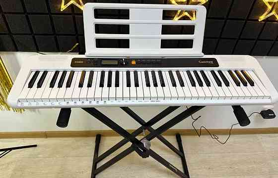 ПРОФЕСІЙНИЙ білий синтезатор CASIO, цифрове електронне піаніно. Харьков