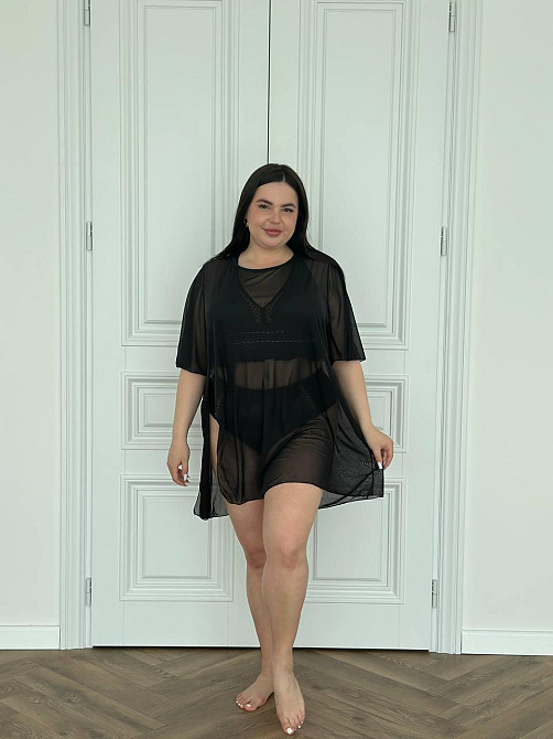 Женская пляжная туника в сеточку короткая однотонная накидка на купальник oversize прозрачная черная Одесса - изображение 5