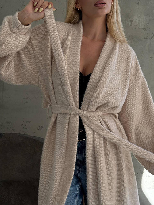 Жіночий затишний оверсайз кардиган із поясом альпака Бежевий Одеса - фото 5