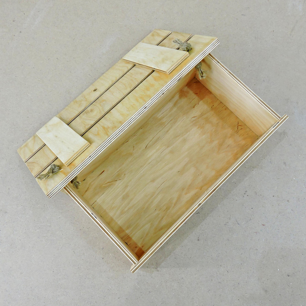 Подарочная коробка 