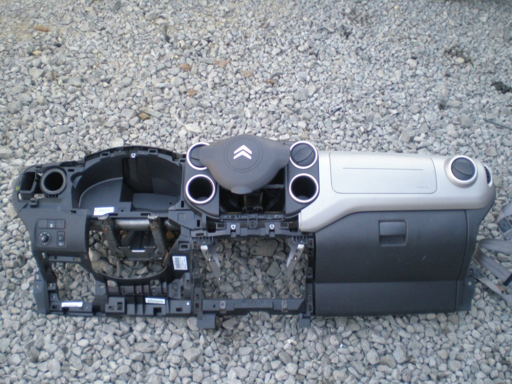 Панель салону передня (торпедо) Citroen Berlingo 2008-2018 Ковель - фото 1