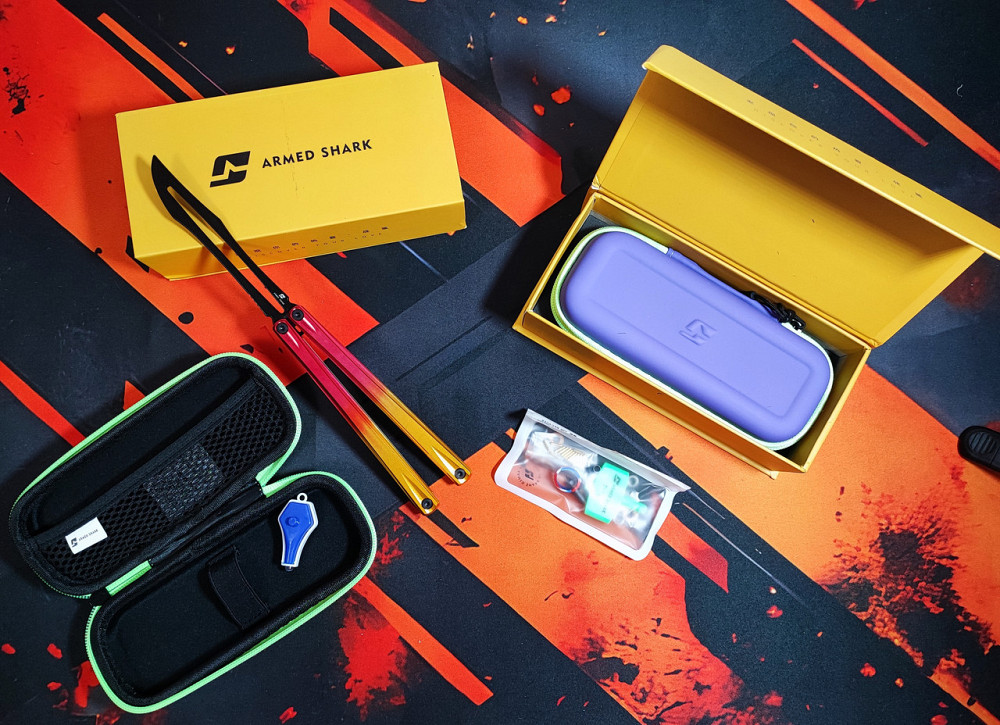 Балисонг Armed Shark Eureka Gold/Red с грузиками и фонариком. Новые! Харьков - изображение 1