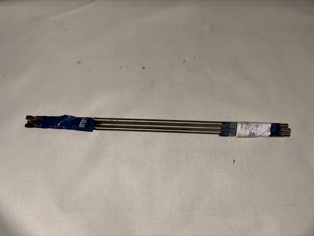 Сверло с цилиндрическим хвостовиком (удлиненное) 5.9 мм. Р6М5. СССР. Харьков - изображение 1