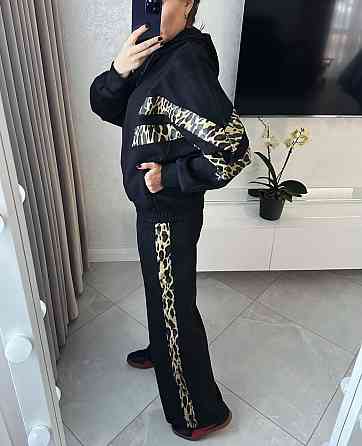 Жіночий стильний повсякденний костюм замша на дайвінгу Одеса