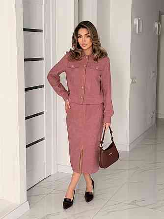 Жіночий костюм з мікровельвету Favorit 46-48, Фрезовий Київ