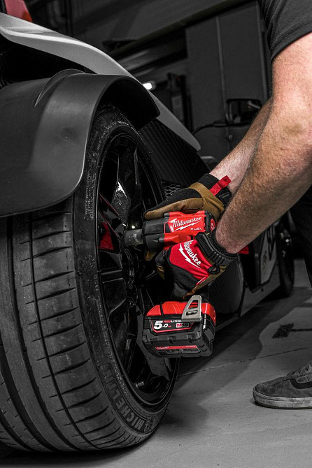 Гайковерт високомоментний MILWAUKEE 1/2" (881 Нм) з кільцем M18 FMTIW2F12-0 (каркас) Одеса - фото 8