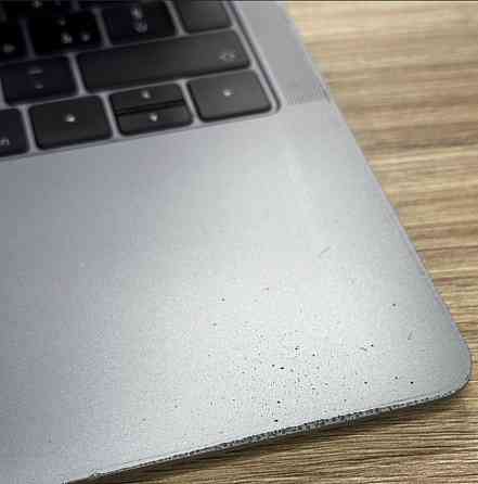 MacBook Air 13 (2018)i5 ,8/256Gb Space Gray A1932 Київ