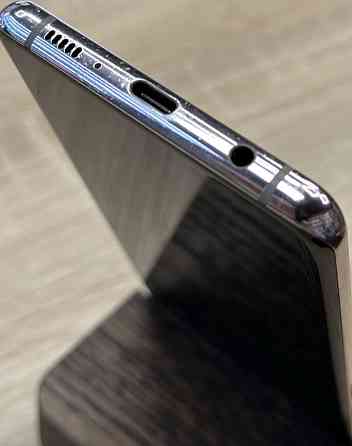Смартфон: Samsung S10+8/512Gb. Ceramic Киев