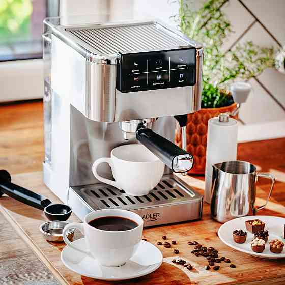 Кавомашина Adler AD 4390 ріжкова/ 1350 Вт/ 20 бар/ 1,5л/ мелена/ капучінатор/сіра Винница