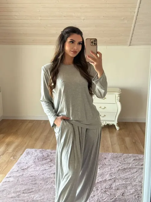 Женский костюм из вискозы оверсайз — базовый комплект (длинный + брюки) Одесса - изображение 16