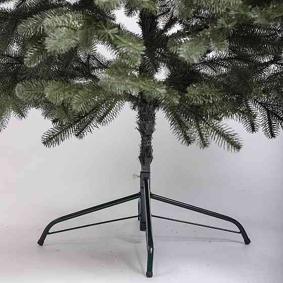 Реалістична новорічна ялинка 2.3 м Карпатська зелена Київ