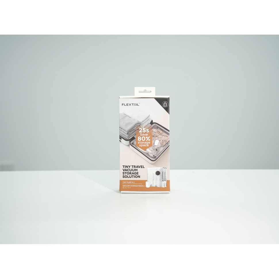Насос-фонарь кемпинговый Flextail Tiny Pump Х, черный с вакуумными пакетами 2 шт (50х70) Ровно - изображение 3