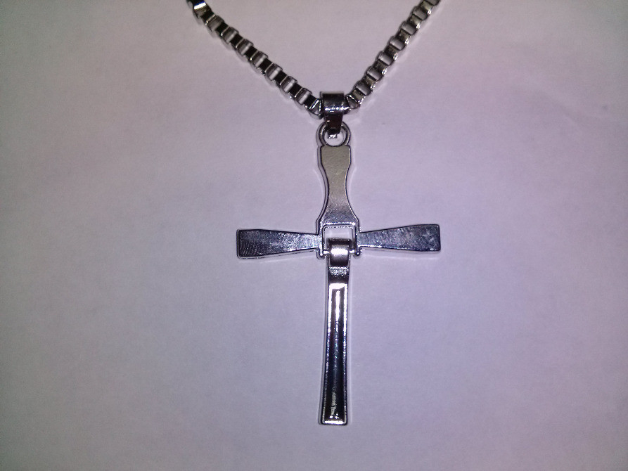 Хрестик Домінік Торетто / Він дизель Київ - фото 2