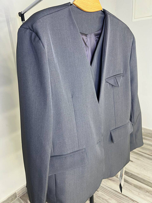 Пиджак женский Qidian 9329 двойка имитация жилетки оверсайз свободный широкий крой one size, серый, one size Киев - изображение 2