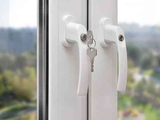 Ручка для пластиковых окон с ключом Харьков