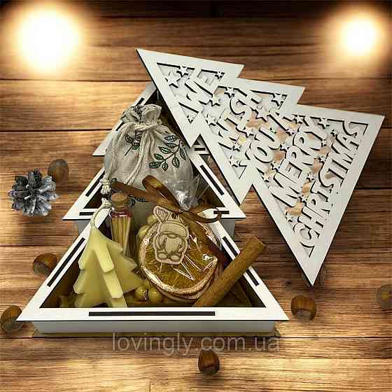 Подарочный набор в фигурной коробке: восковая свеча, глинтвейн, сладости Ирпень