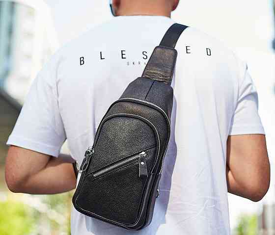 Брендовая мужская нагрудная сумка рюкзак слинг из натуральной кожи молодежная кожаная черная сумочка на плечо Киев