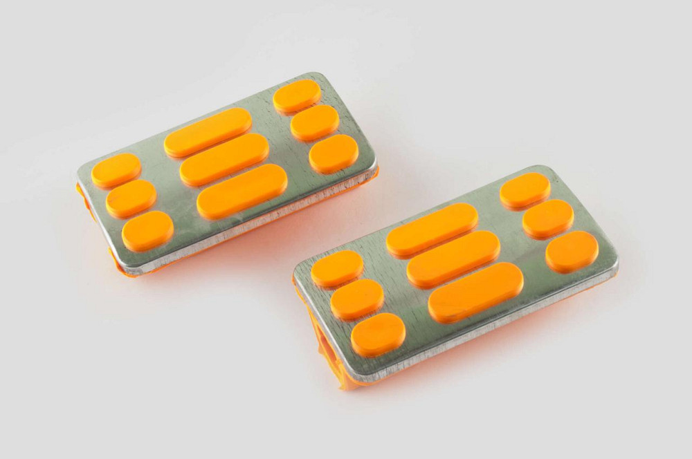 Гумки підніжок водія мопед Дельта (жовті із хромованою вставкою mod:2) Мукачево - фото 1