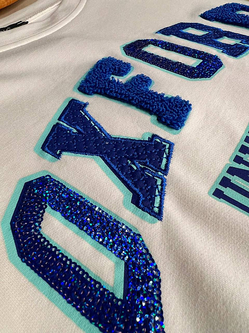 Світшот жіночий LSK 6011 подовжений оверсайз туніка з вишивкою Oxford, білий, one size Київ - фото 12