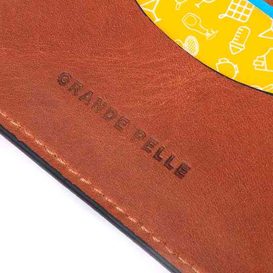 Обкладинка автодокументів у вінтажній шкірі Серце Світло-коричнева (GRANDE PELLE) Київ