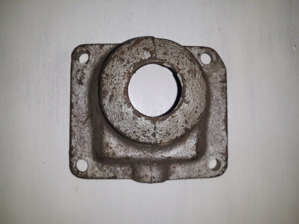 Крышка кулисы КПП ЗИЛ-130. 130-2221-А Харьков - изображение 1