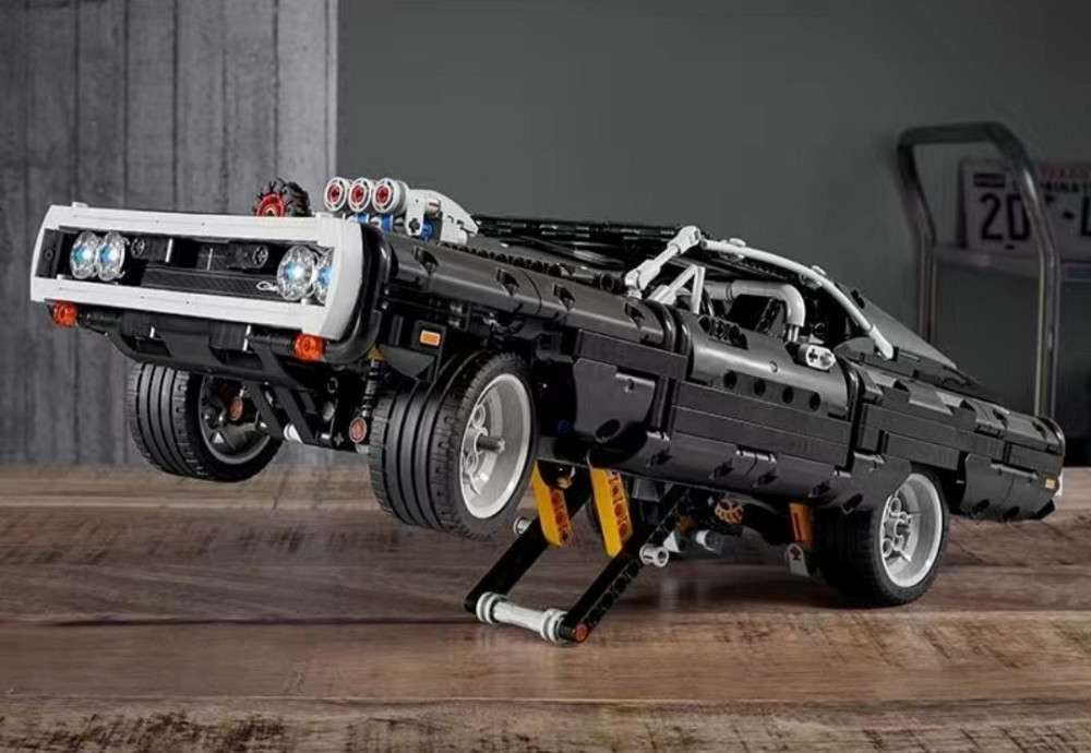Конструктор машинка Technic Dodge Charger Домініка Торетто 1077 деталей Маштаб 1:10 Додж Чарджер чорний Київ - фото 9