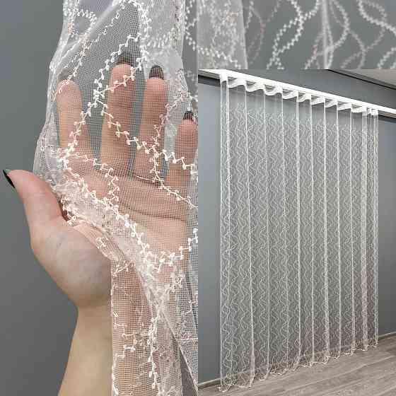 Тюль VR-Textil 1835т Фатин с вышивкой и люрексом Молочный с пудровым 300х270 см (40-189) Киев