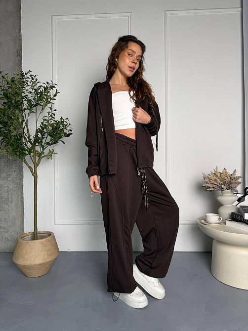 Женский стильный повседневный костюм двойка из качественной трехнитки диагональ Шоколад Одесса - изображение 6