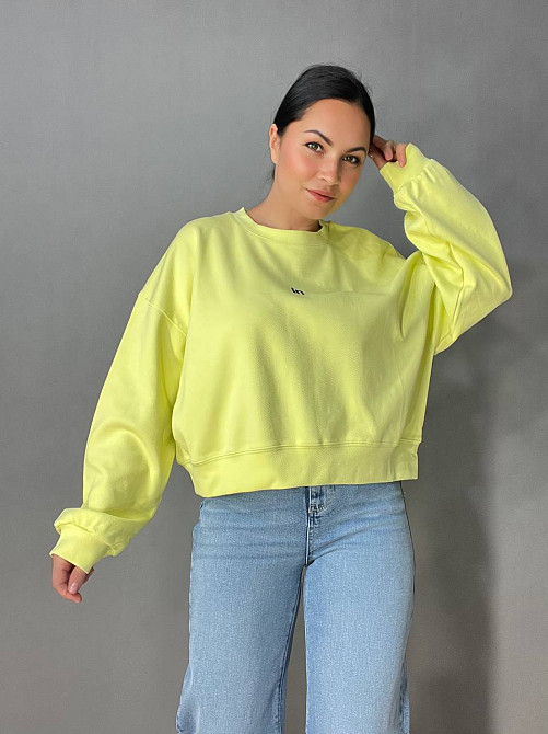 Свитшот женский U S 36918 оверсайз рубчик диагональ вышивка 