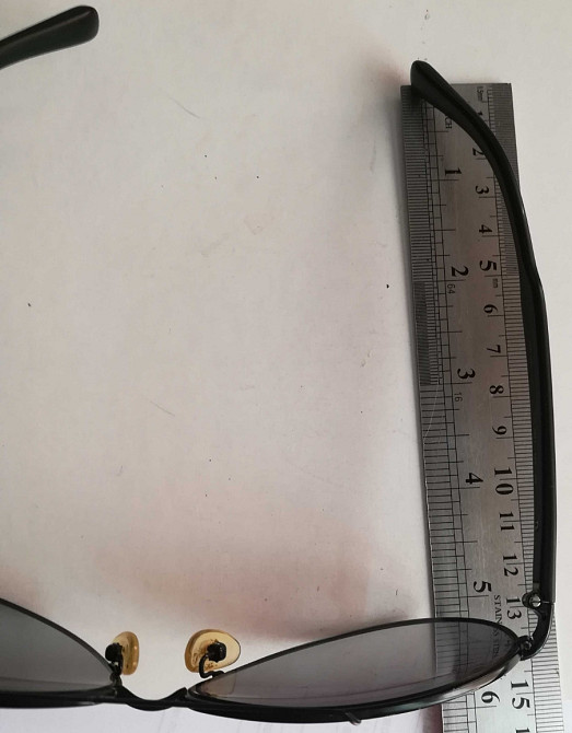 Брендовые, оригинальные, солнцезащитные очки 