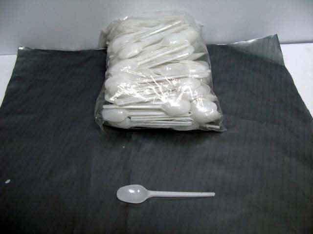 Пластикова чайна ложка Юніта біла одноразова, міцна, 200 шт. в упаковці – для кафе, офісу, будинку Харків - фото 1