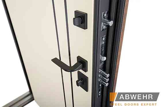 Двері вуличні, модель LP-12 Supreme ТЕРМОРОЗРИВ 3 контури ущільнення, дуб темний/ваніль Київ