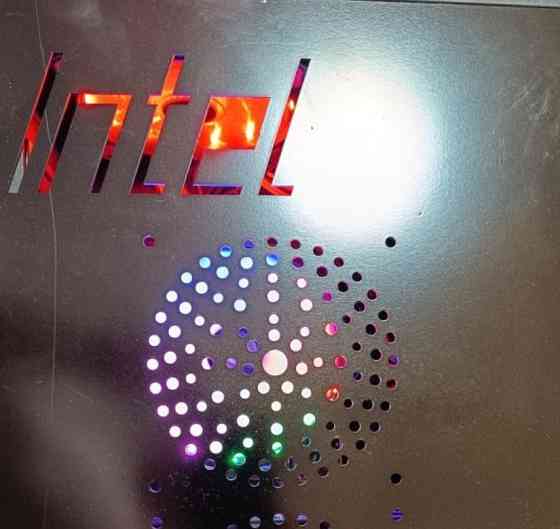 Ігровий комп'ютер Хеоn 1270v5 тієї ж й 7700 Київ