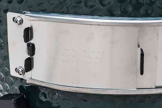 Заслонка нижня металева для грилів Big Green Egg M-L 104045 Код: 013031 Рівне