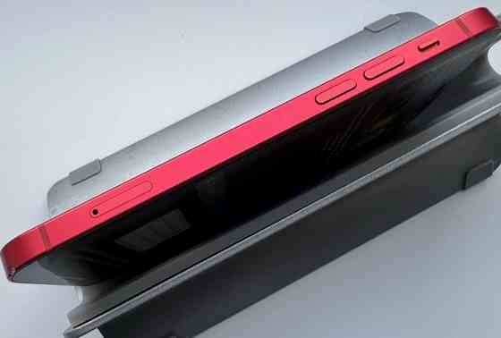 Смартфон Apple iPhone 12 64Gb. RED Neverlock 97%. Киев