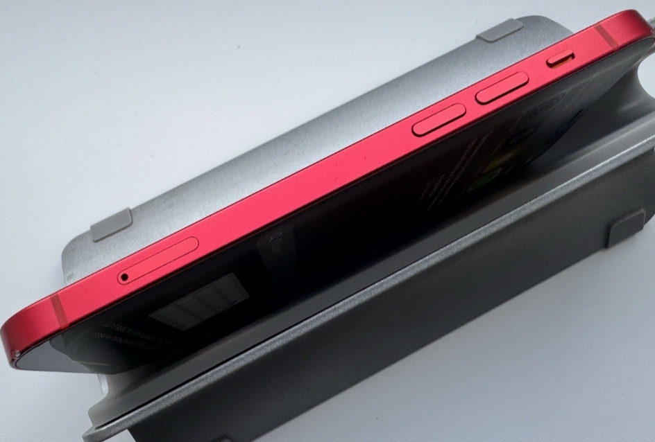 Смартфон Apple iPhone 12 64Gb. RED Neverlock 97%. Киев - изображение 6