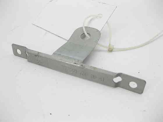 Mercedes-Benz  A2216890041 Кронштейн сталевий S-Class W221 Одесса