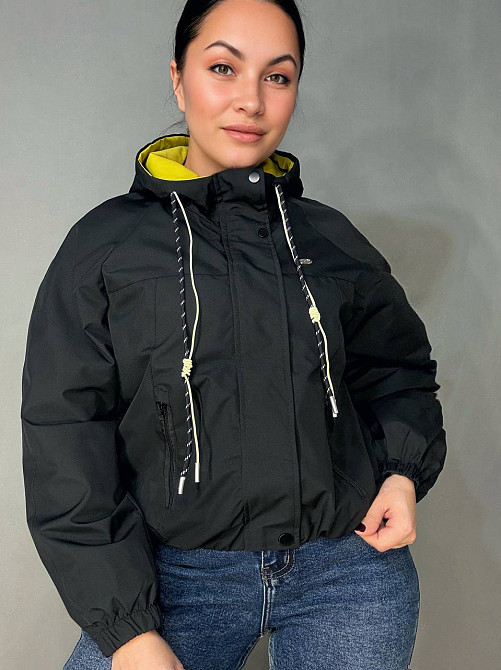 Куртка женская YZY 30281 ветровка с капюшоном оверсайз one size, черный, one size Киев - изображение 13